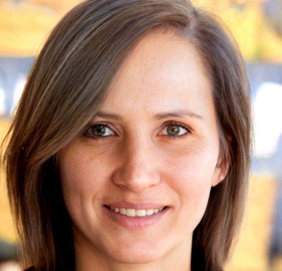 Delphine Varga headshot